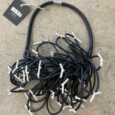 Kira Necklace in Black & White by MikasDesigns