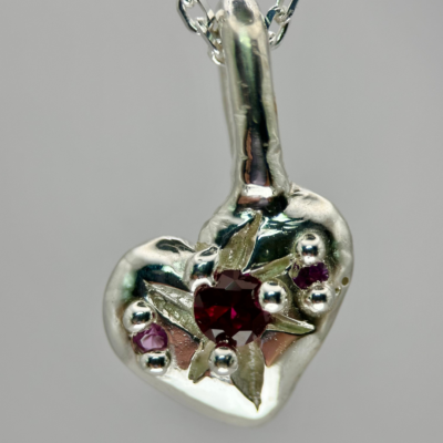 MAMSIR - Mahal (Love) Pendant
