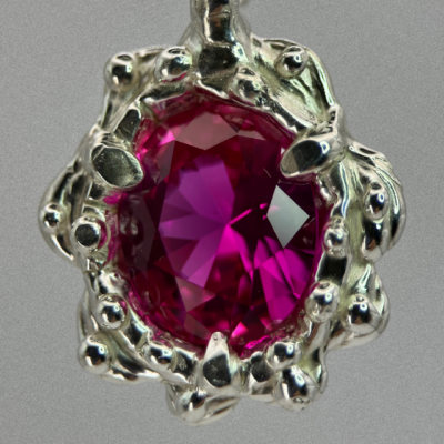 MAMSIR - Rafflesia pendant