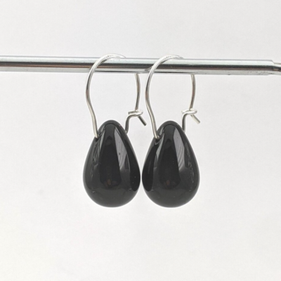 Georgina Dunn Jewellery - Black teardrop earrings